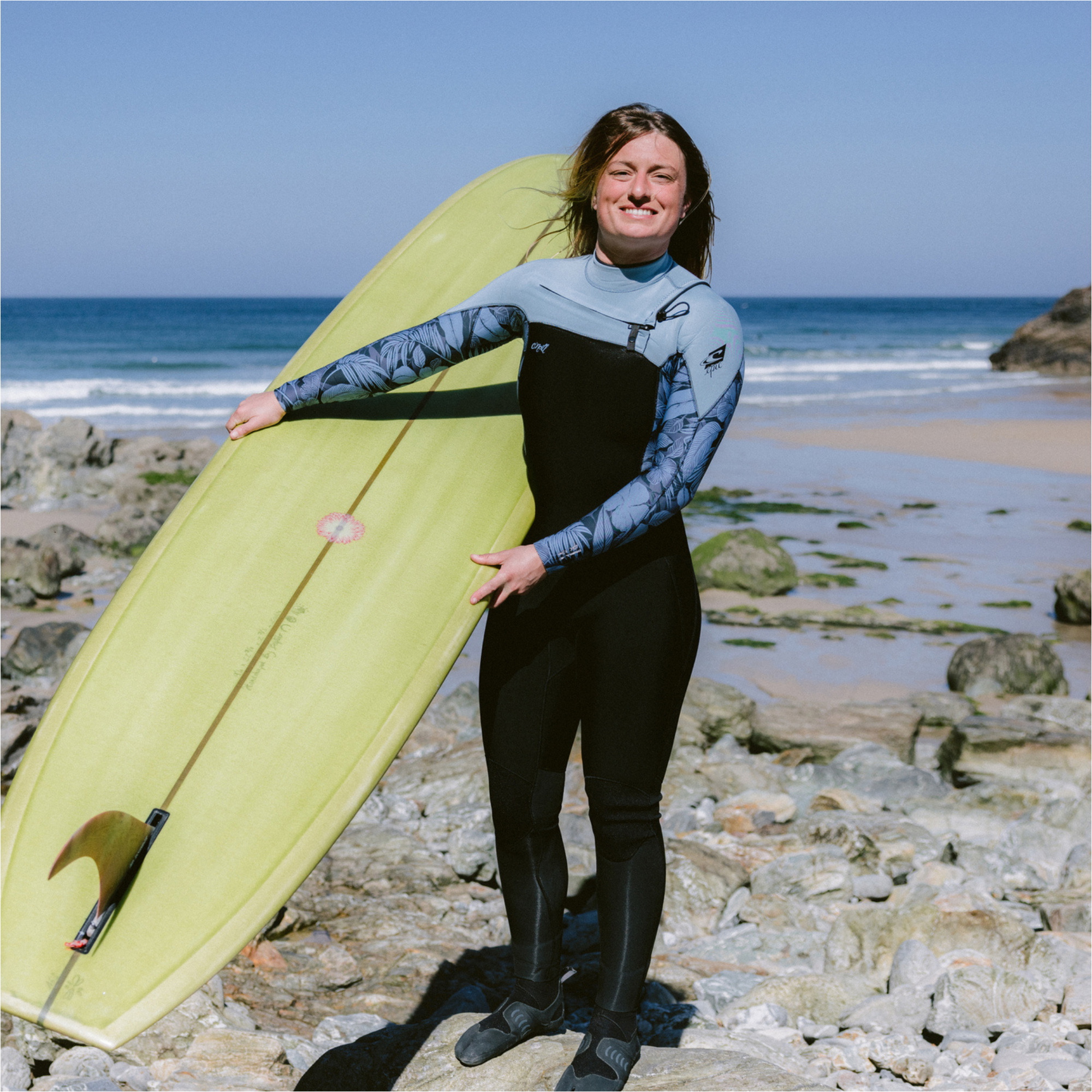 2025 O'Neill Dames Epic 5/4mm Borst Ritssluiting Wetsuit 5652 - Black / Stormy Palm / Fade Denim